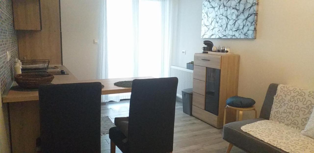 Jovich Apartments 3 Mošćenička Draga المظهر الخارجي الصورة
