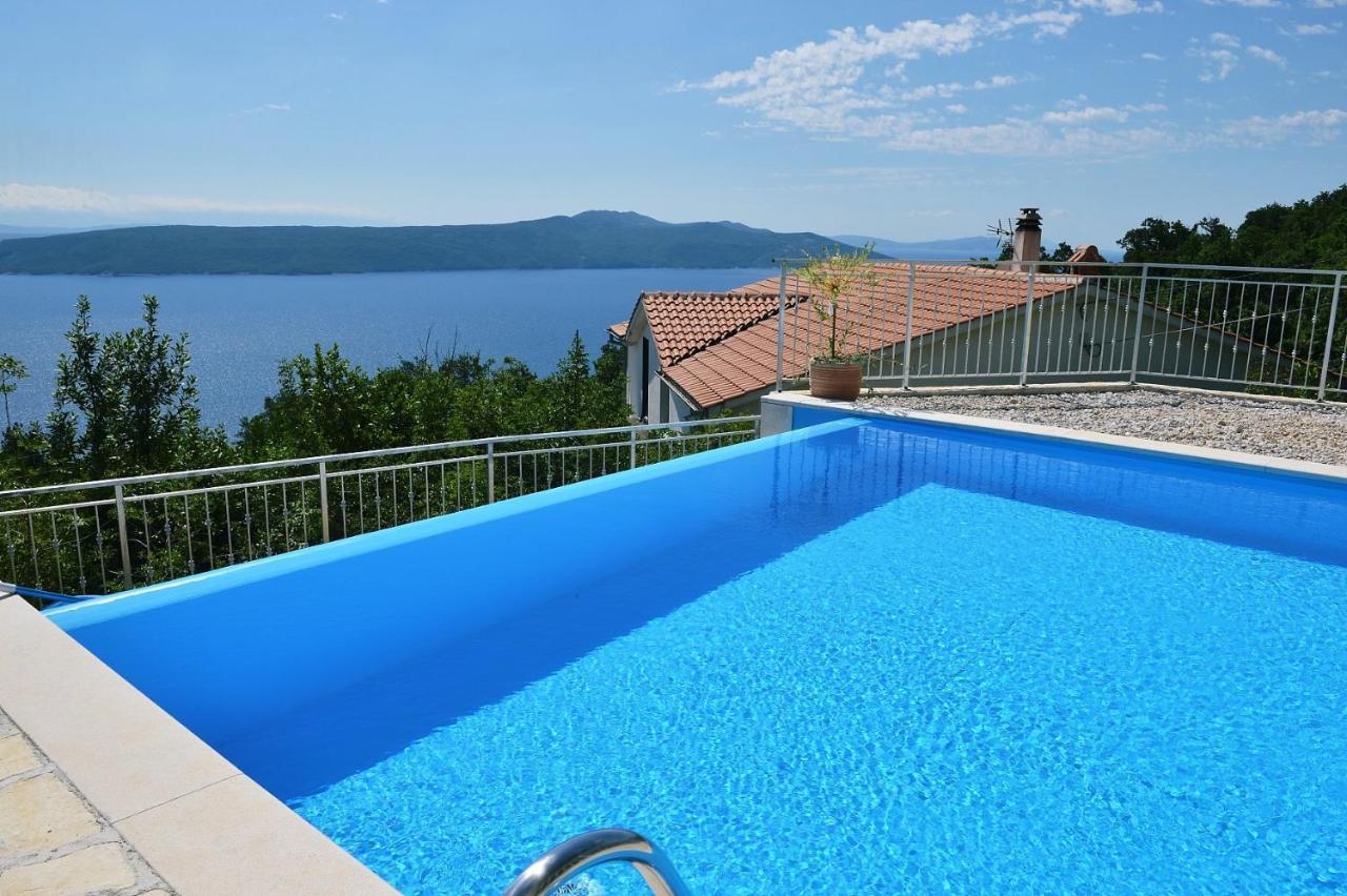 Jovich Apartments 3 Mošćenička Draga المظهر الخارجي الصورة