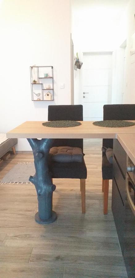 Jovich Apartments 3 Mošćenička Draga المظهر الخارجي الصورة